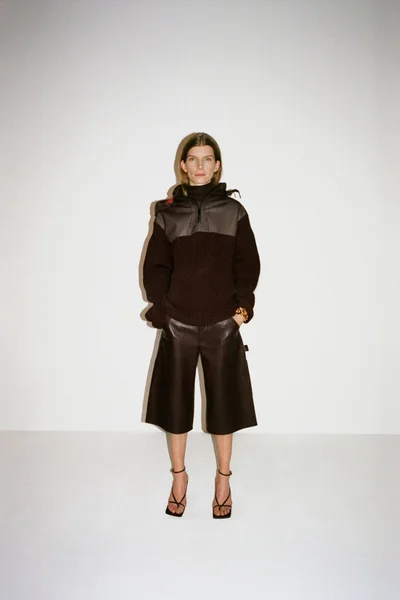 Look 27